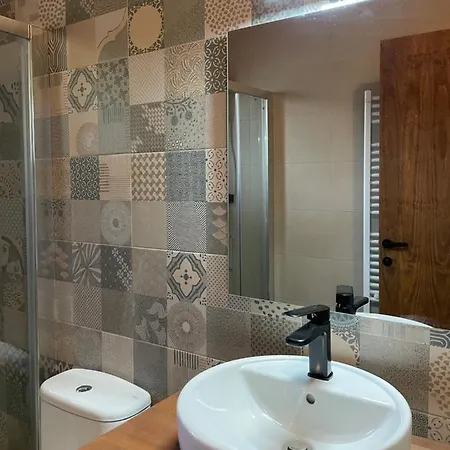 Casa De Les Escoles, Espinalbet - Alberga Chalet