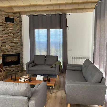Casa De Les Escoles, Espinalbet - Alberga Castellar del Riu