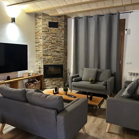 Chalet Casa De Les Escoles, Espinalbet - Alberga